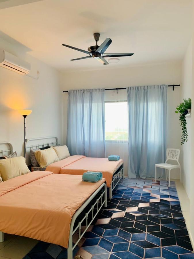 קואלה טרנגאנו Bunga Homestay Sea View מראה חיצוני תמונה