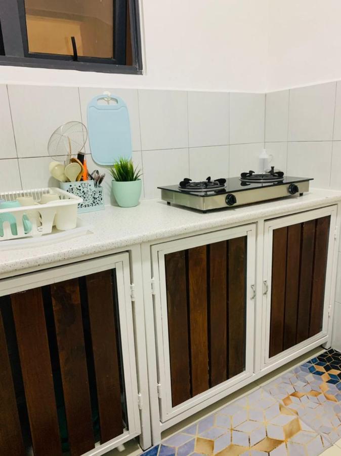 קואלה טרנגאנו Bunga Homestay Sea View מראה חיצוני תמונה