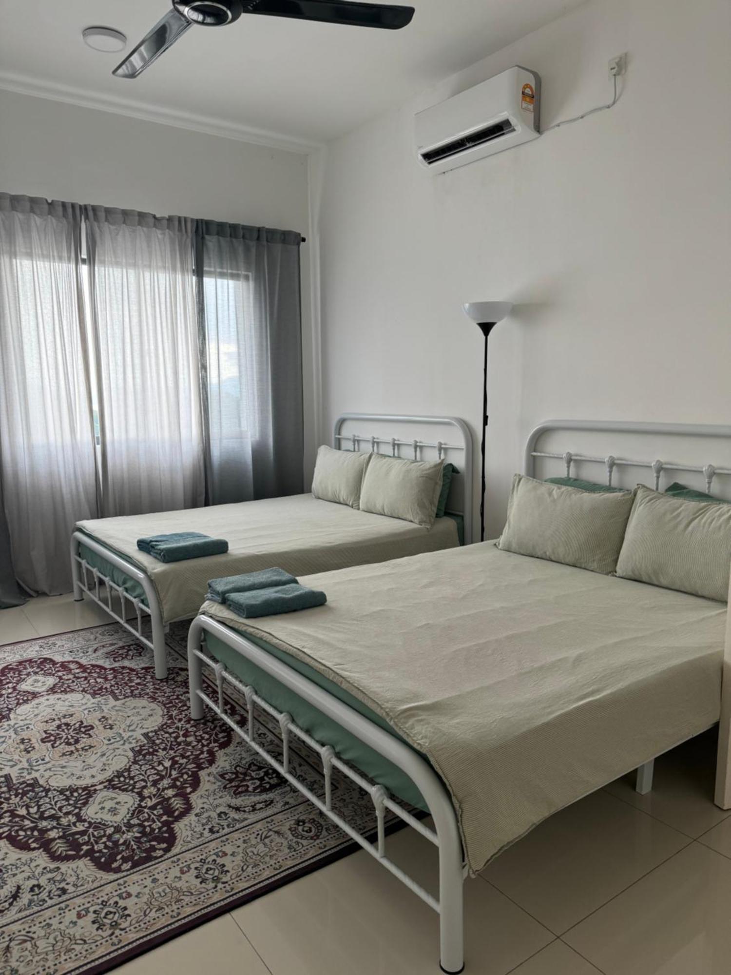 קואלה טרנגאנו Bunga Homestay Sea View מראה חיצוני תמונה